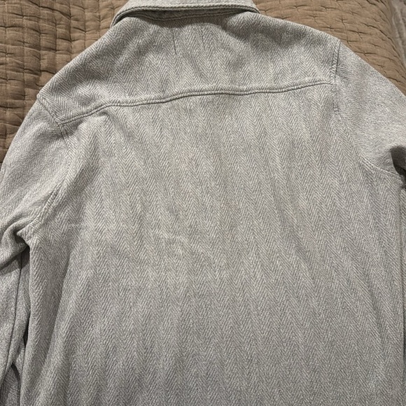 Mutual weave men’s shacket - Picture 4 of 6